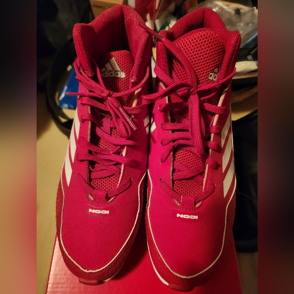 New Adidas Icon Mid Rise Cleats